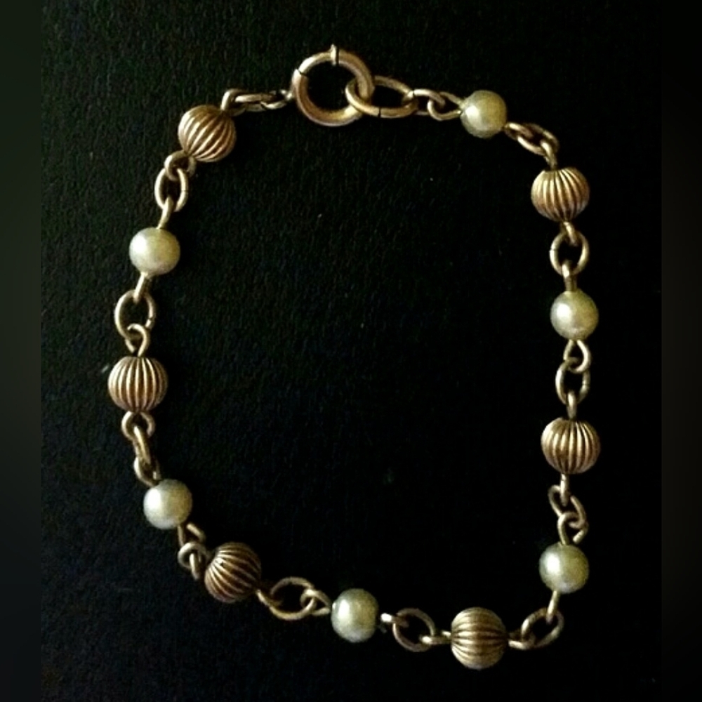 CHILD'S 12K GF & PEARL BRACELET